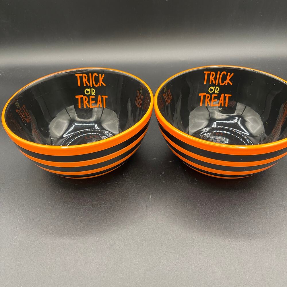 IQ Accessories Halloween Trick or Treat Candy Bowls - Set of 2